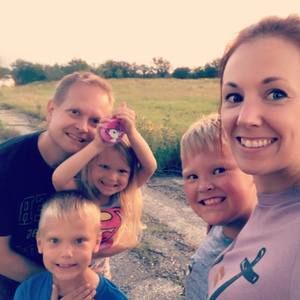 Meet your Posher, Kelly